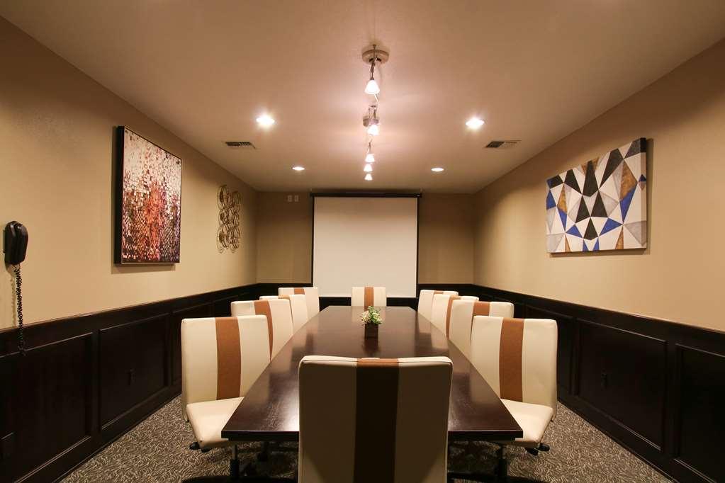 Oxford Downtown 3*