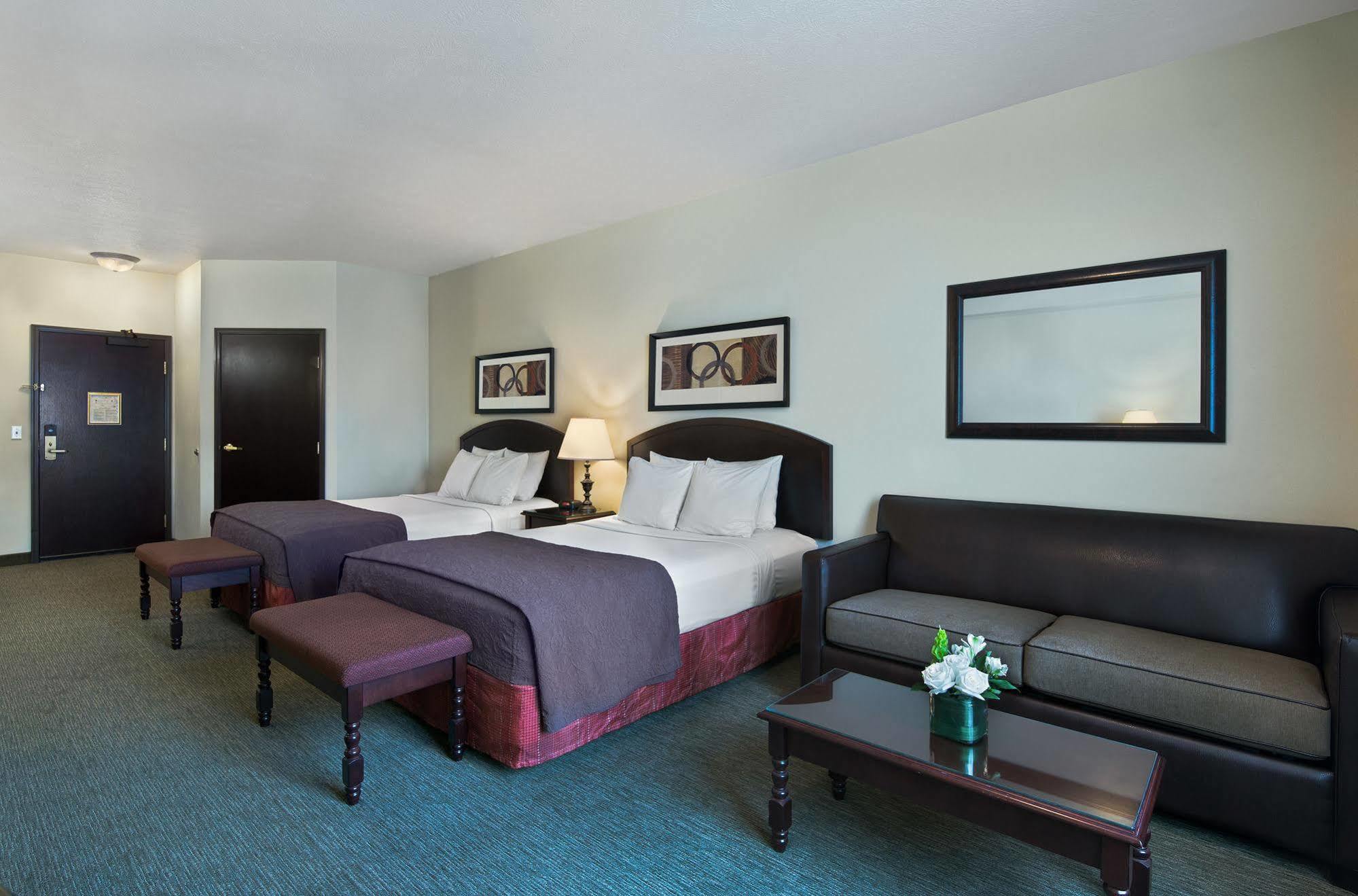 Hotel Oxford Downtown 3*